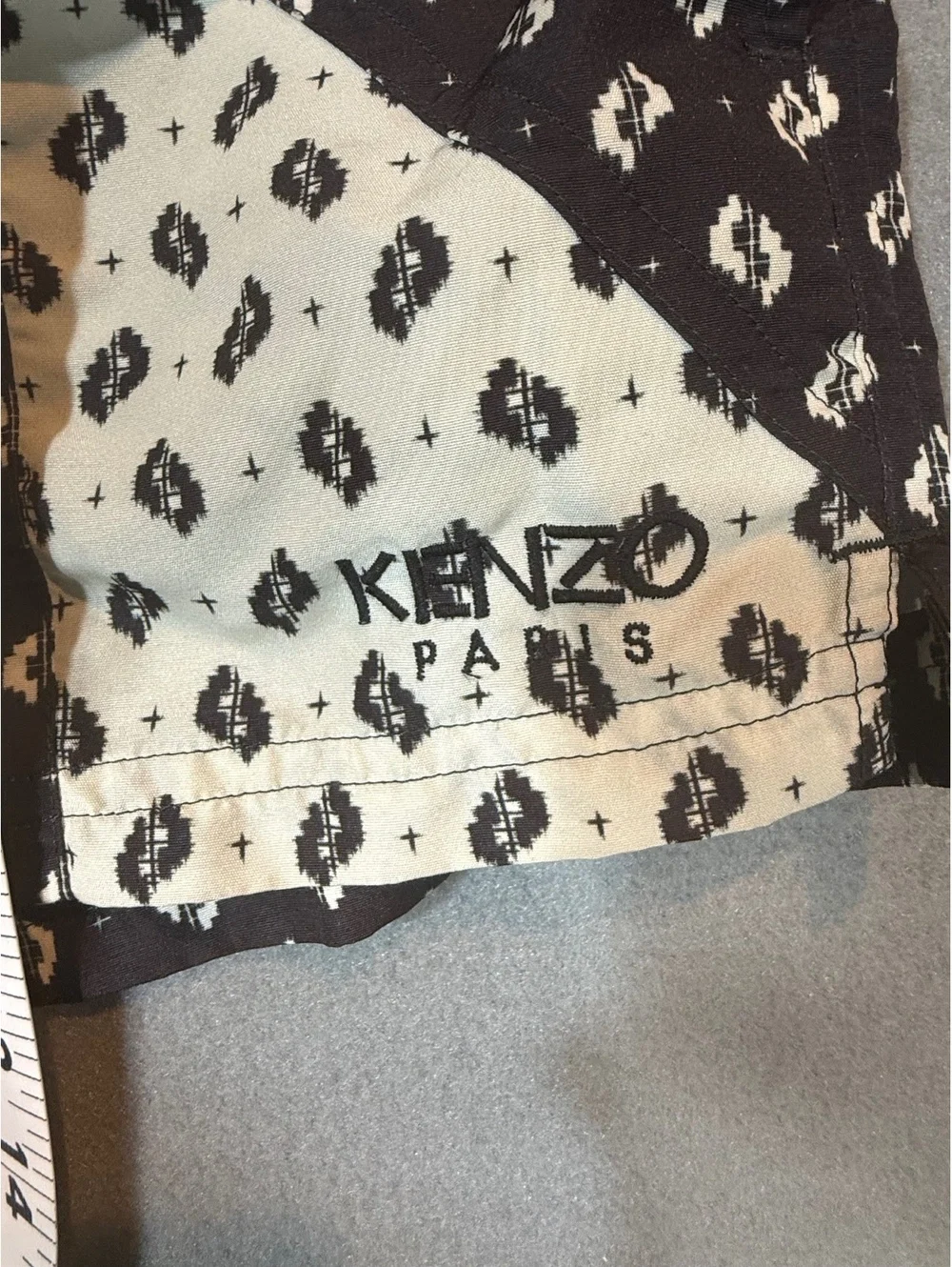 KENZO Paris Men's Black and White Patterned Swim Shorts Size XS